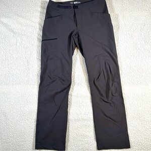 Arc'teryx Men's Dark Gray Cargo Pants